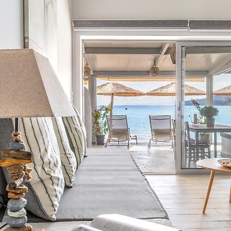 Pallas Seaside 1 Атина Екстериор снимка