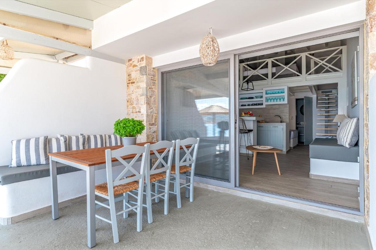 Pallas Seaside 1 Атина Екстериор снимка